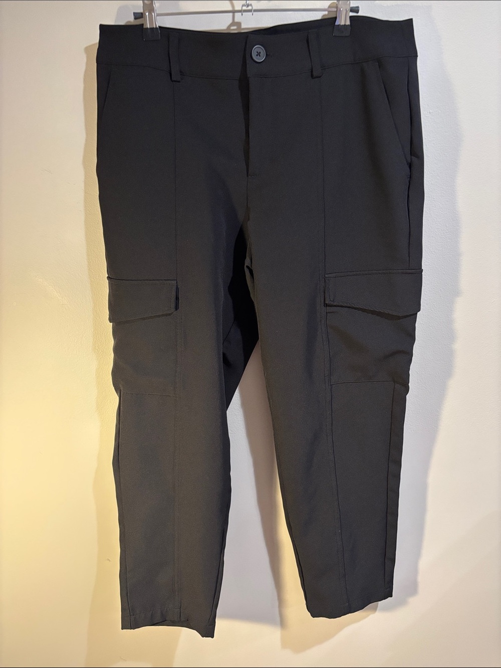 Modern Supply by Sanctuary Women’s Black Cargo Pants - 27 inch inseam